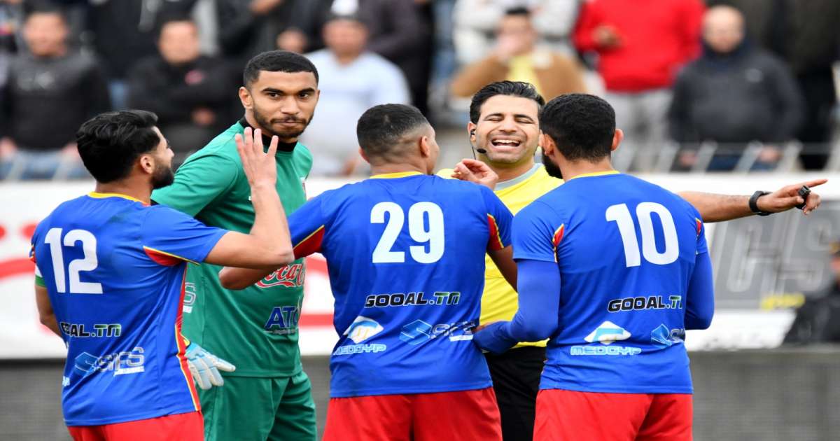 لاعبو اتحاد تطاوين يضربون عن التدريبات 