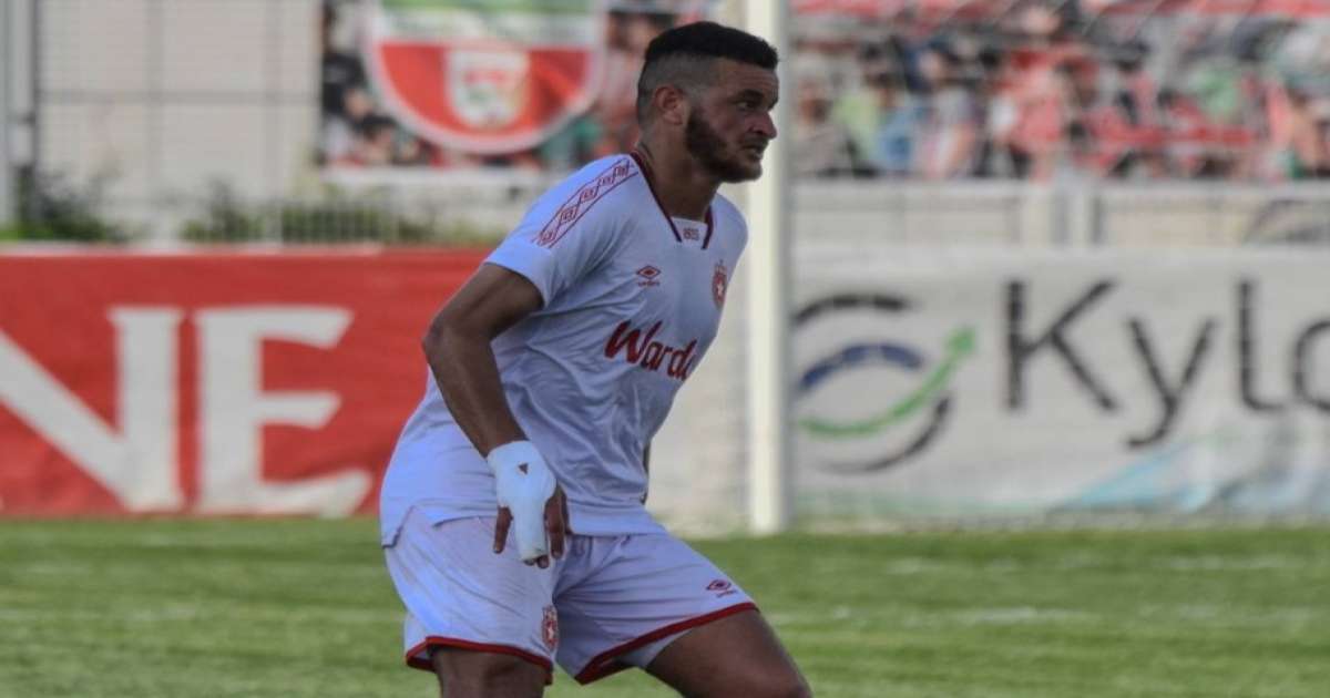 النجم الساحلي يستعيد خدمات نسيم هنيد