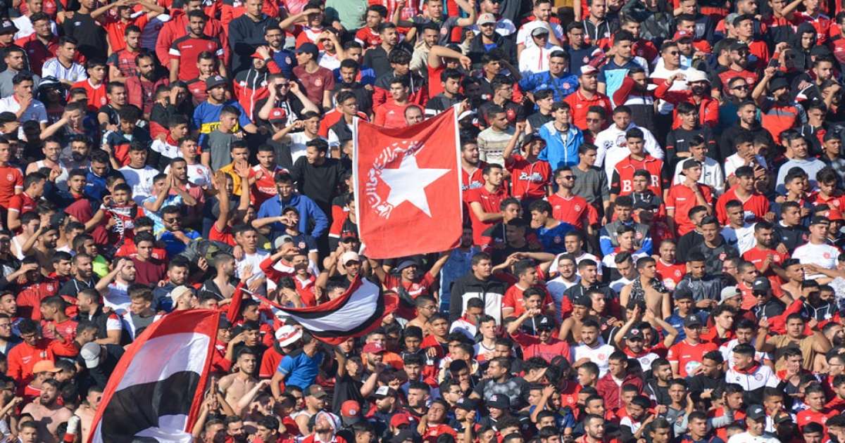 النجم الساحلي يعقد اجتماع تشاوري مع خلايا الأحباء