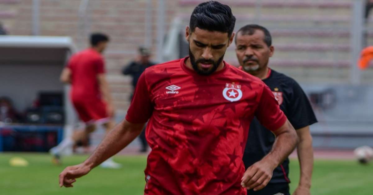 النجم الساحلي يسرّح الشماخي وبن علي