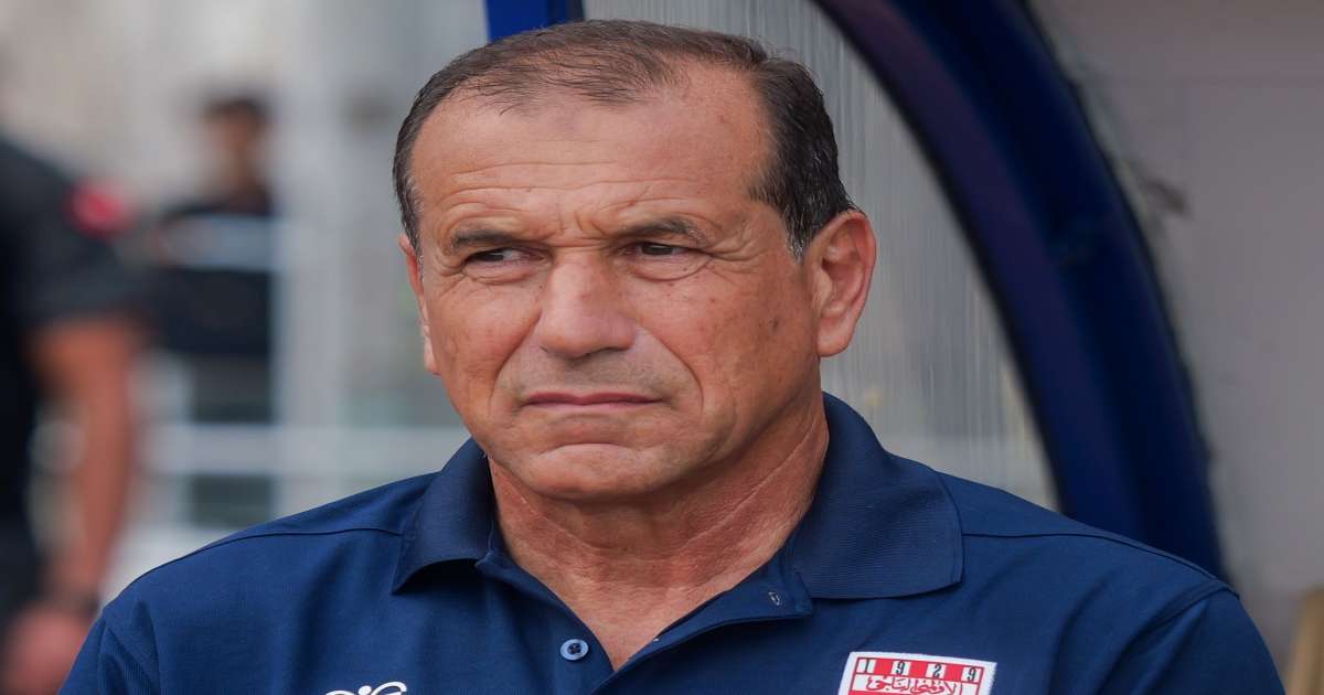 بعد الهزيمة بسداسية ضد المرسى : القصري يستقيل من تدريب الأولمبي الباجي