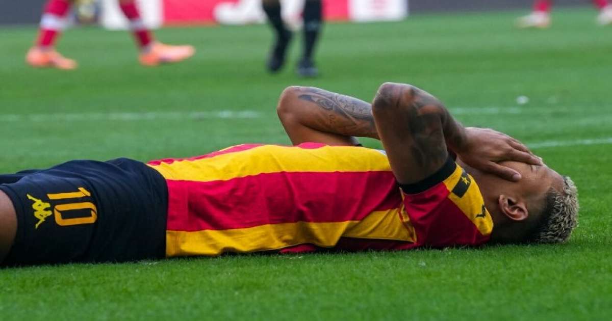 يان ساس يغيب عن الملاعب لمدة أسبوعين