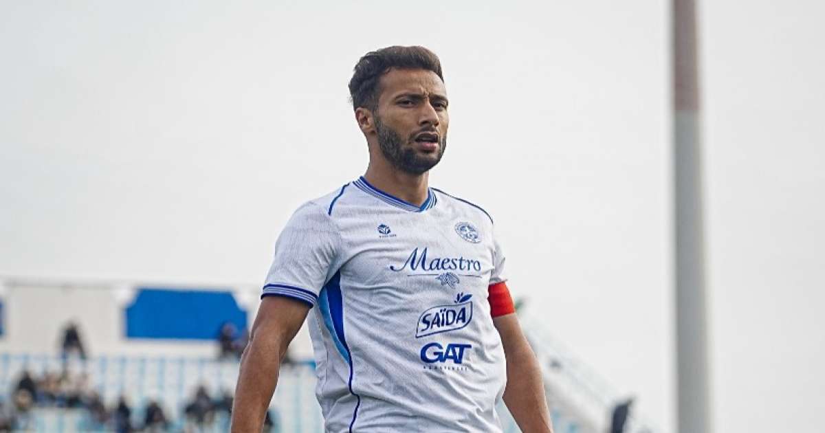 أيمن الحرزي يمضي رسميا مع النادي الإفريقي 