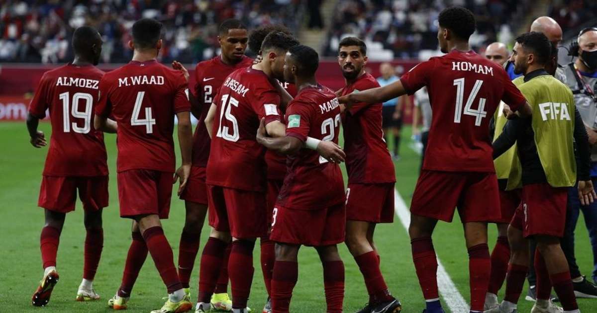 البطولة العربية: المنتخب القطري يكتسح المنتخب الاماراتي ويمر لنصف النهائي
