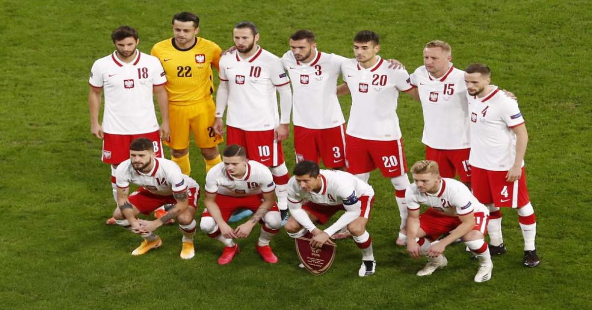 بولندا ترفض مواجهة روسيا في تصفيات المونديال 