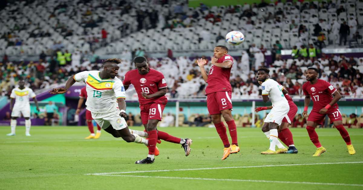السنغال تلحق بقطر الهزيمة الثانية