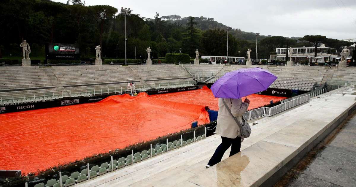 الأمطار تؤجل مباريات بطولة روما للماسترز