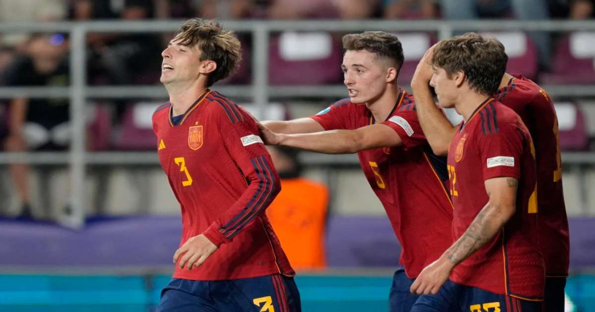 كأس أوروبا للأواسط: إسبانيا تقهر سويسرا وتتأهل إلى نصف النهائي