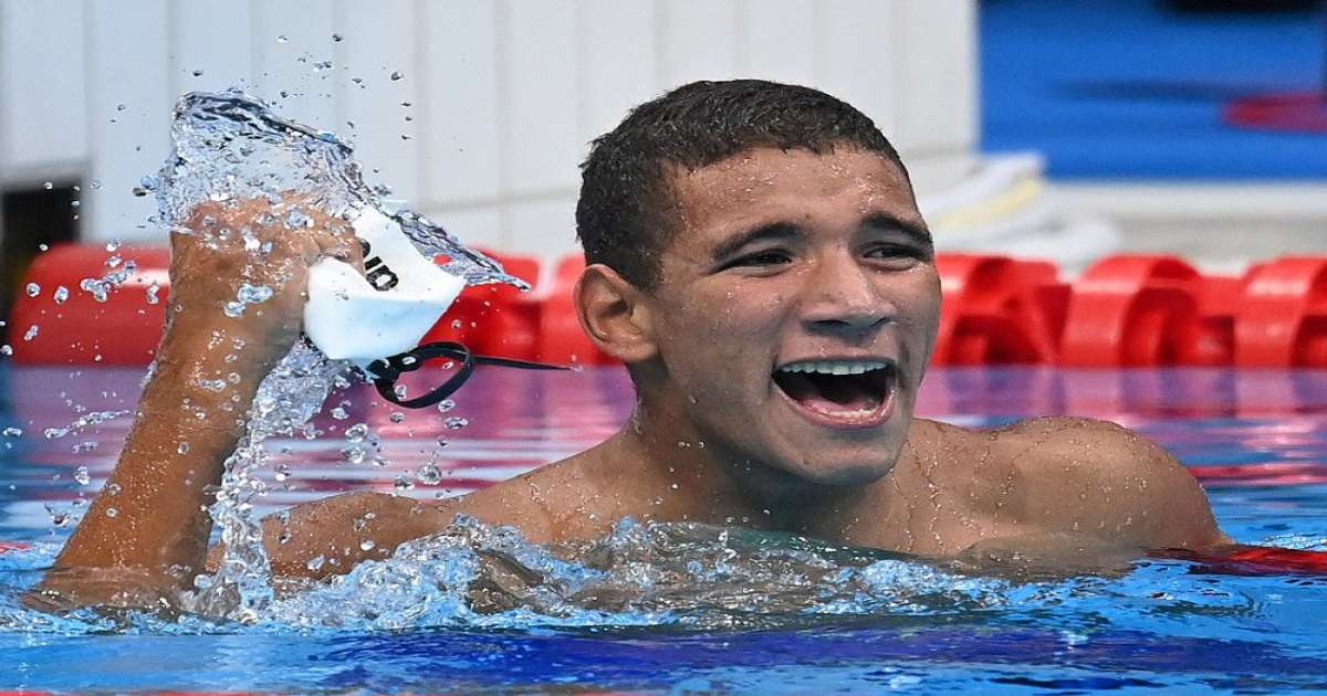 أحمد الحفناوي يحرز فضية 400 متر في بطولة العالم للسباحة