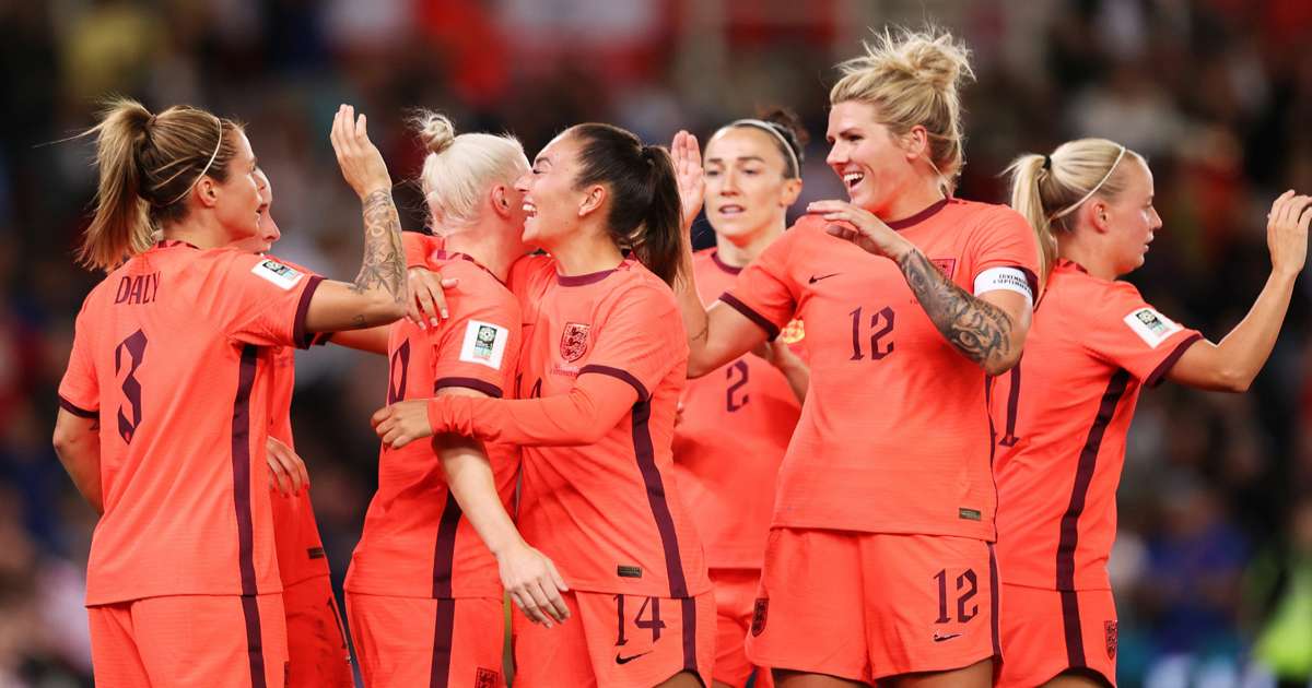 كأس العالم: سيدات إنجلترا إلى الدور النهائي 