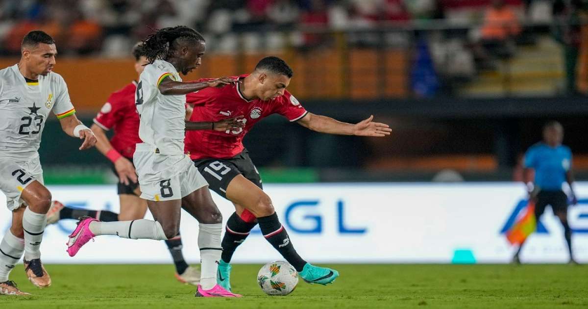 في مباراة مثيرة: مصر تنجو من الهزيمة أمام غانا وتخسر خدمات صلاح