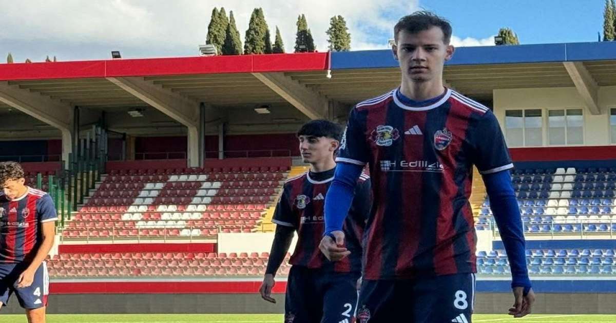 منتخب الأواسط: نبيل الطرابلسي يوجه الدعوة لأحمد العياري